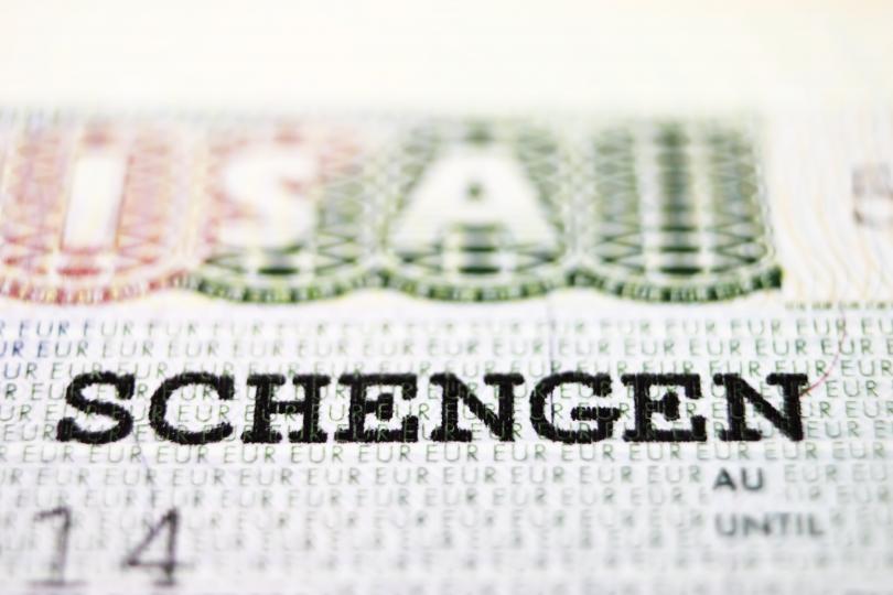 Schengen-Visum in Nahaufnahme im Pass